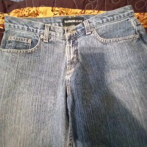 Express Jeans  Low Rise Flare   Size 7/8